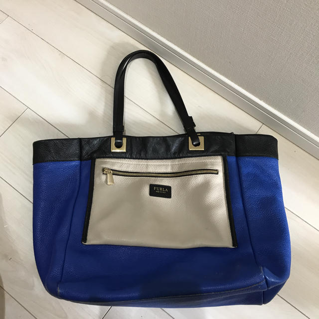 Furla(フルラ)のみるく様専用☆FURLA☆リバーシブルトートバッグ レディースのバッグ(トートバッグ)の商品写真