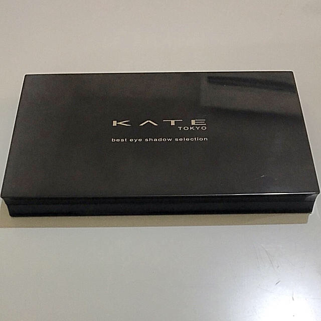 KATE(ケイト)のKATE ケイト 限定  ベストアイシャドウセレクション コスメ/美容のベースメイク/化粧品(アイシャドウ)の商品写真