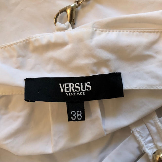 VERSUS(ヴェルサス)のVERSUS ヴェルサス トップス 38 レディースのトップス(カットソー(半袖/袖なし))の商品写真