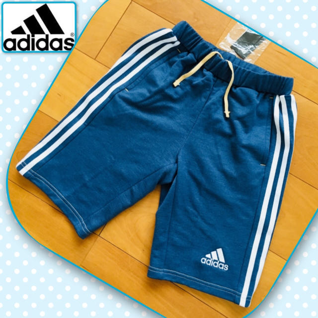 adidas(アディダス)の新品 アディダス デニム風 ハーフパンツ 130 キッズ/ベビー/マタニティのキッズ服女の子用(90cm~)(パンツ/スパッツ)の商品写真