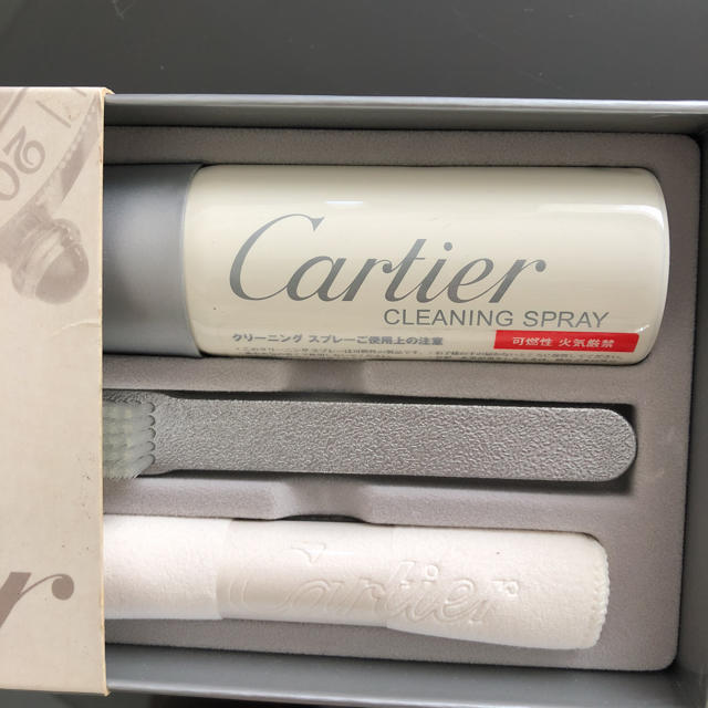 Cartier(カルティエ)のカルティエ  時計お手入れキッド レディースのファッション小物(腕時計)の商品写真