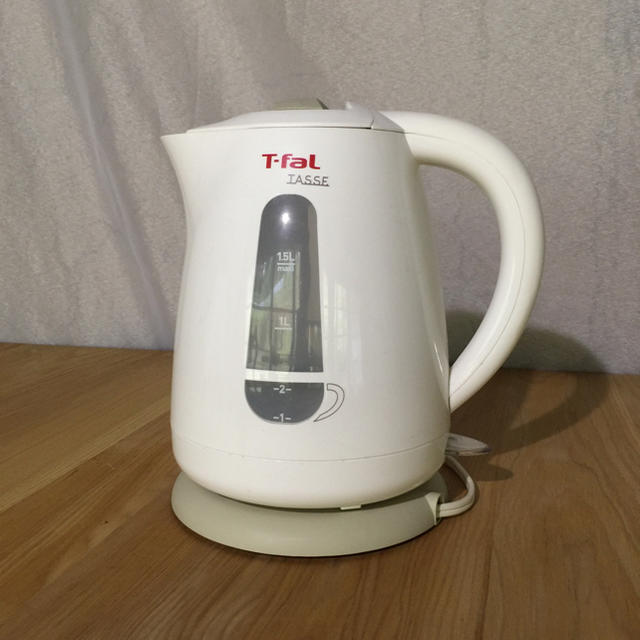 T-fal(ティファール)のティファール 電子ケトル タス 1.5L T-fal TASSE スマホ/家電/カメラの生活家電(電気ケトル)の商品写真