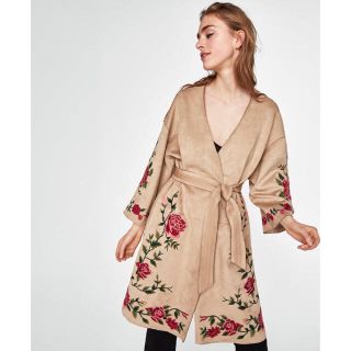 ZARA - 新品☆ZARA BASIC ザラ フラワー刺繍入りロングコート ZARA - 新品☆ZARA BASIC ザラ フラワー刺繍入りロングコート