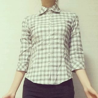 バーバリー(BURBERRY)のBURBERRY シャツ(シャツ/ブラウス(半袖/袖なし))