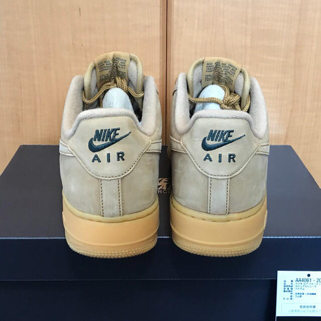 NIKE(ナイキ)のNIKE AIR FORCE 1 WHEAT メンズの靴/シューズ(スニーカー)の商品写真