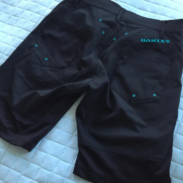 オープニング 美品OAKLEY中綿入り ボアウェアパンツ thecarestaff.com
