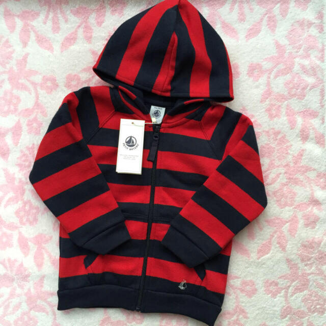 PETIT BATEAU(プチバトー)の☆SALE☆ 新品 プチバトー♡ ジップアップパーカー 24m 86cm キッズ/ベビー/マタニティのベビー服(~85cm)(ジャケット/コート)の商品写真