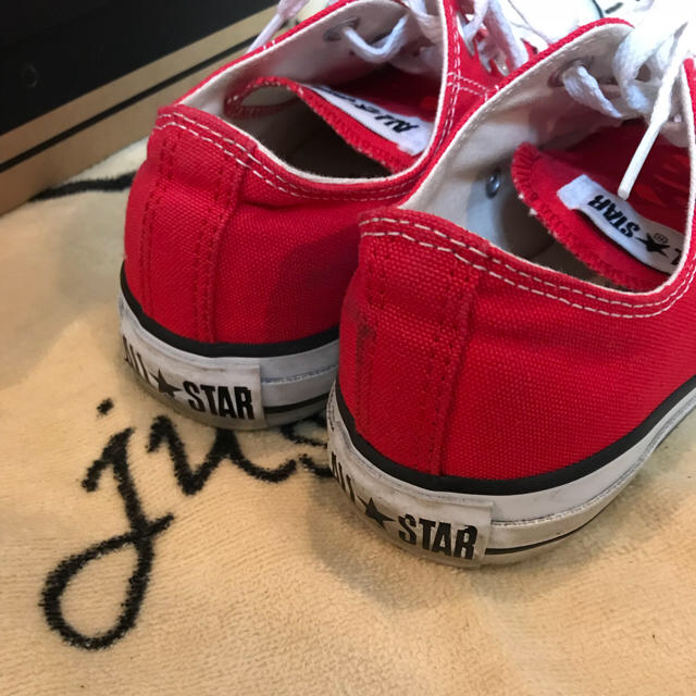 CONVERSE(コンバース)のCONVERSE  コンバース RED 赤 ローカットスニーカー 23.5 レディースの靴/シューズ(スニーカー)の商品写真