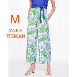 ザラ(ZARA)の新品未使用 ZARA WOMAN 花柄 ハイウエスト ワイドパンツ M(クロップドパンツ)