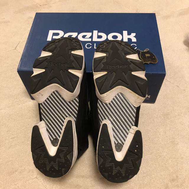 Reebok(リーボック)のリーボック ポンプフューリーブラック 27.5 メンズの靴/シューズ(スニーカー)の商品写真