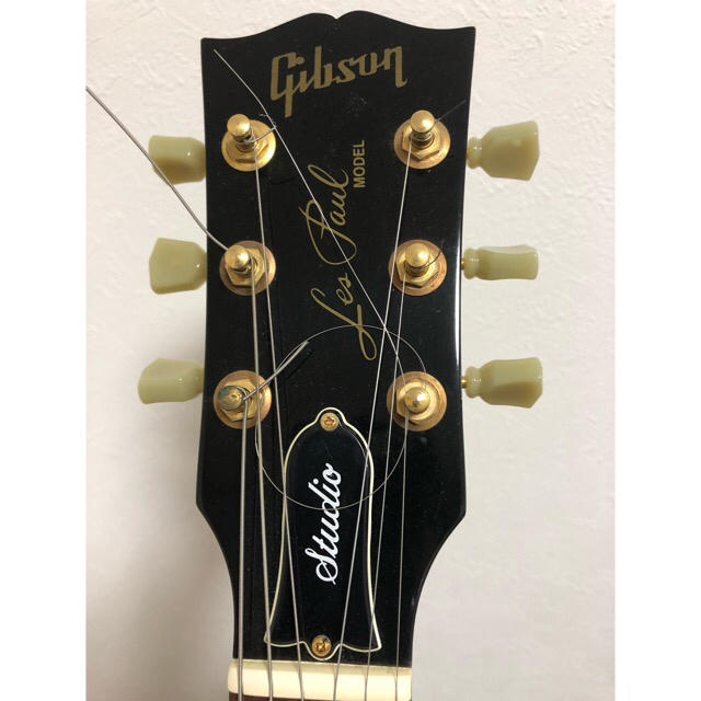 Gibson(ギブソン)のギブソン レスポールスタジオ黒 楽器のギター(エレキギター)の商品写真