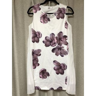 デイジーストア(dazzy store)の白 花柄 ビジュー ワンピース(ミニワンピース)