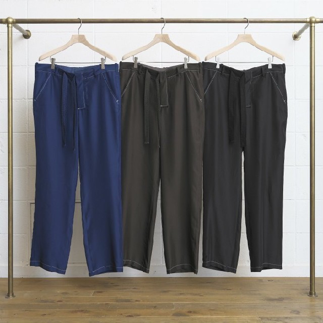 UNUSED(アンユーズド)の【美品】UNUSED 18ss silk pants 2　シルクパンツ メンズのパンツ(スラックス)の商品写真