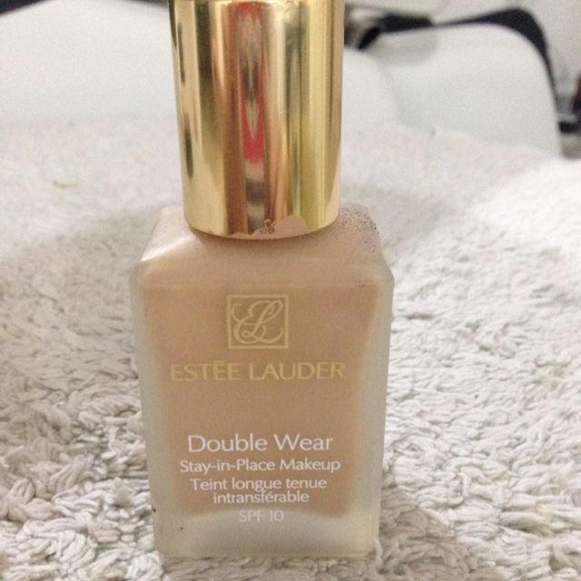 Estee Lauder(エスティローダー)のエスティローダー☆リキッドファンデ コスメ/美容のベースメイク/化粧品(その他)の商品写真