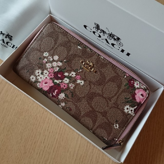 COACH - 新品COACHシグネチャー長財布 花柄の通販 by れおん｜コーチならラクマ