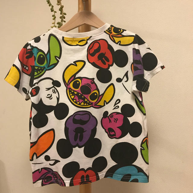 Disney(ディズニー)のディズニー ミッキー スティッチ 総柄Ｔシャツ 110㎝ キッズ/ベビー/マタニティのキッズ服男の子用(90cm~)(Tシャツ/カットソー)の商品写真