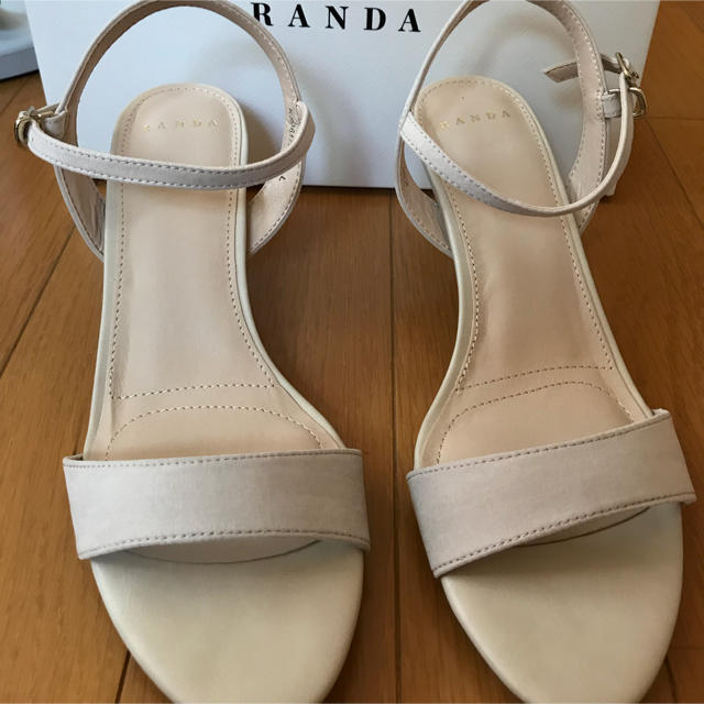 RANDA(ランダ)のRANDA スエードワンストラップサンダル レディースの靴/シューズ(サンダル)の商品写真