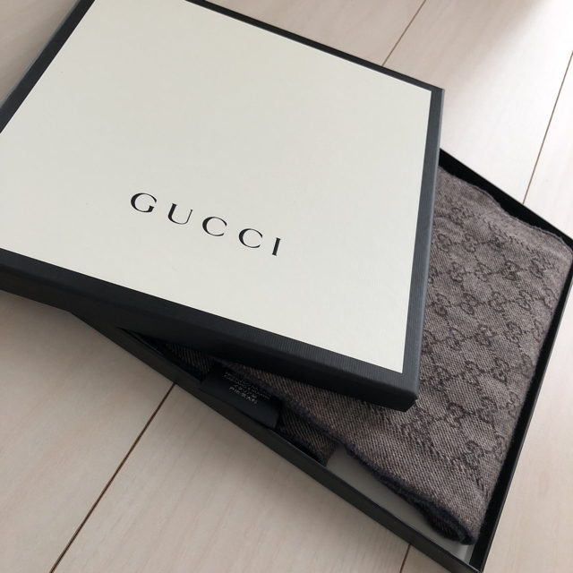 Gucci(グッチ)の2017年 GUCCI  マフラー レディースのファッション小物(マフラー/ショール)の商品写真