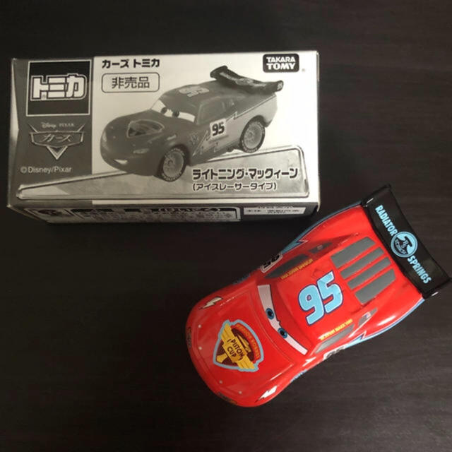 トミカ カーズ ライトニング・マックィーン アイスレーサータイプ tic