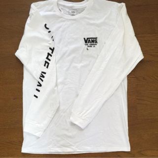 ヴァンズ(VANS)の【新品】VANS 白 ロンT　長袖” OFF THE WALL” Lサイズ (Tシャツ/カットソー(七分/長袖))