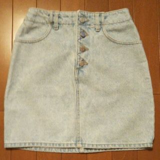 ゲス(GUESS)の【GUESS】デニムスカート デニム ミニスカート

(ミニスカート)