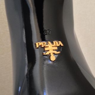 プラダ(PRADA)のPRADA   パンプス(ハイヒール/パンプス)