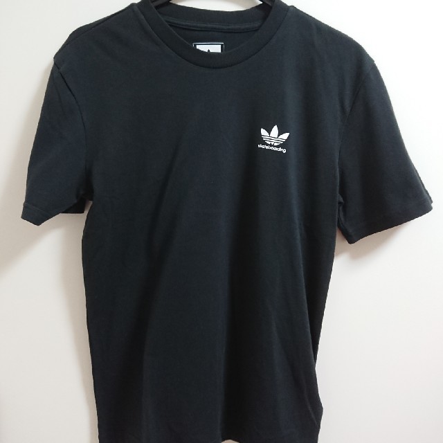 adidas(アディダス)の■未使用■adidas originals Tシャツ メンズS black メンズのトップス(Tシャツ/カットソー(半袖/袖なし))の商品写真