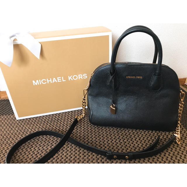 Michael Kors(マイケルコース)のMICHEAL KORS︙ MERCERミディアム ドーム サッチェル レディースのバッグ(ショルダーバッグ)の商品写真