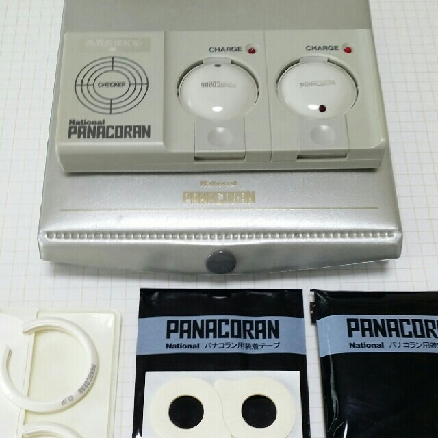 Panasonic(パナソニック)の高周波肩こり治療器　携帯型 スマホ/家電/カメラの美容/健康(マッサージ機)の商品写真