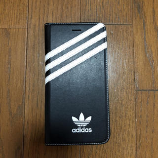 アディダス(adidas)のiPhone8plus 用ケース(iPhoneケース)