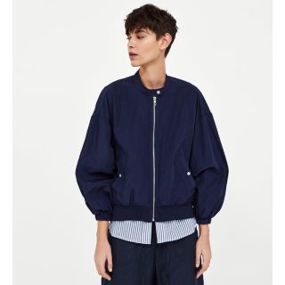 ザラ(ZARA)の新品☆ZARA BASIC ザラベーシック 裾シャツ付きジャケット アウター(ブルゾン)