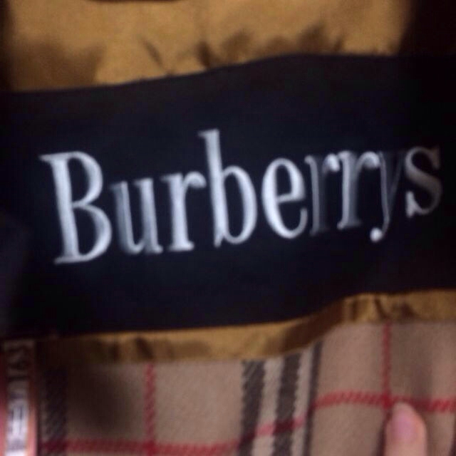 BURBERRY(バーバリー)のBURBERRY コート レディースのジャケット/アウター(トレンチコート)の商品写真