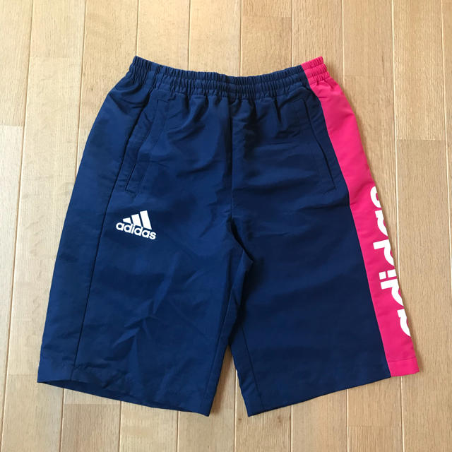 adidas(アディダス)のadidas 女児パンツ キッズ/ベビー/マタニティのキッズ服女の子用(90cm~)(パンツ/スパッツ)の商品写真