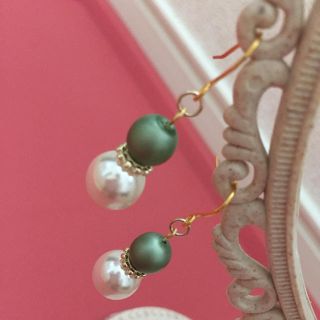 チェコガラスパール ピアス(ピアス)