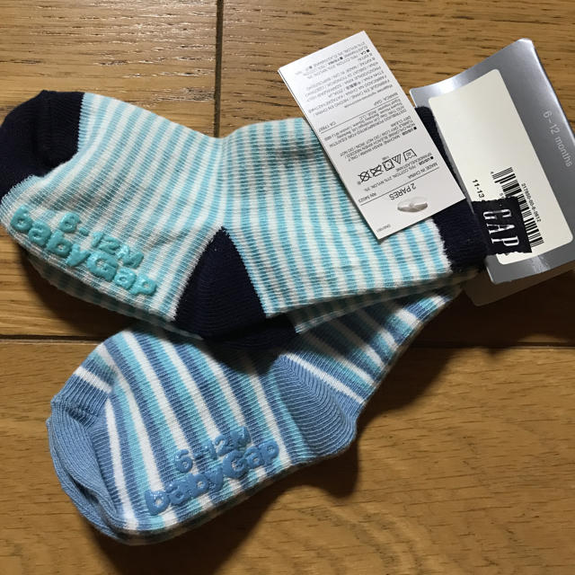 babyGAP(ベビーギャップ)のbaby Gap くつ下 新品 キッズ/ベビー/マタニティのこども用ファッション小物(靴下/タイツ)の商品写真