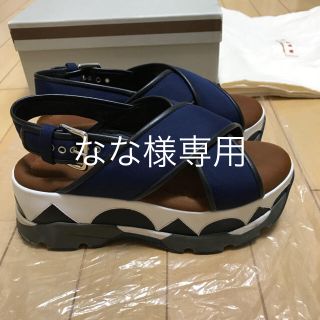 マルニ(Marni)のmarni 35サイズ（23センチ程度）厚底サンダル 箱、靴袋付き(サンダル)