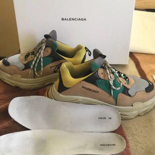 バレンシアガ(Balenciaga)の最安値 balenciaga BALENCIAGA triple s 47 (スニーカー)