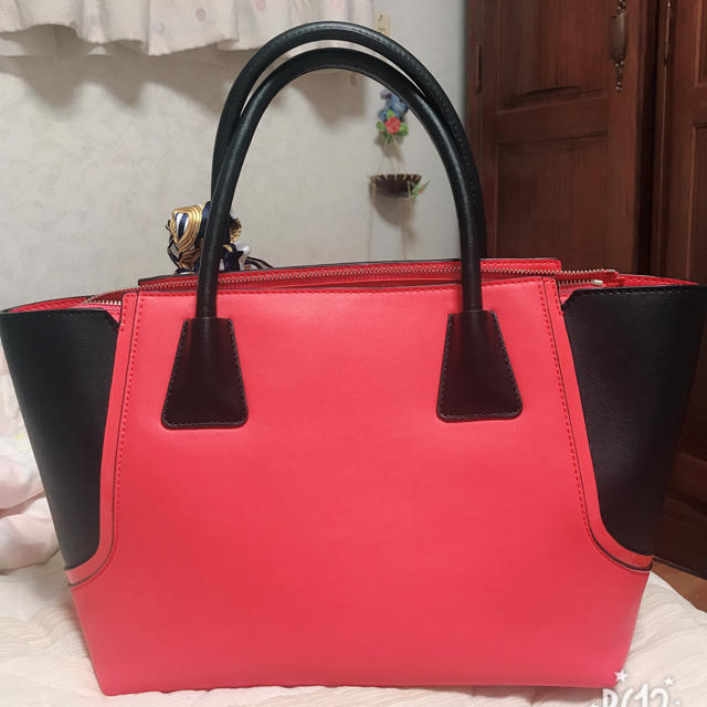 Charles and Keith - 大幅値下げ中‼️‼️スカーフ付き♡charles
