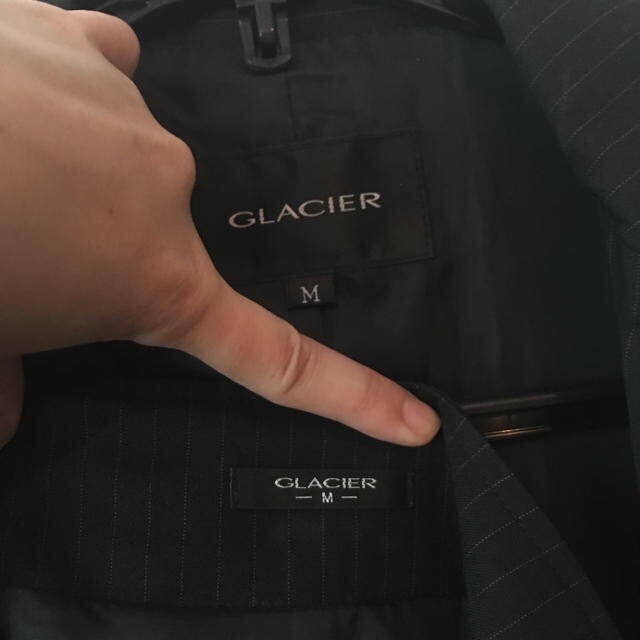 HONEYS(ハニーズ)のGLACIER スーツ 黒 ストライプ レディースのフォーマル/ドレス(スーツ)の商品写真