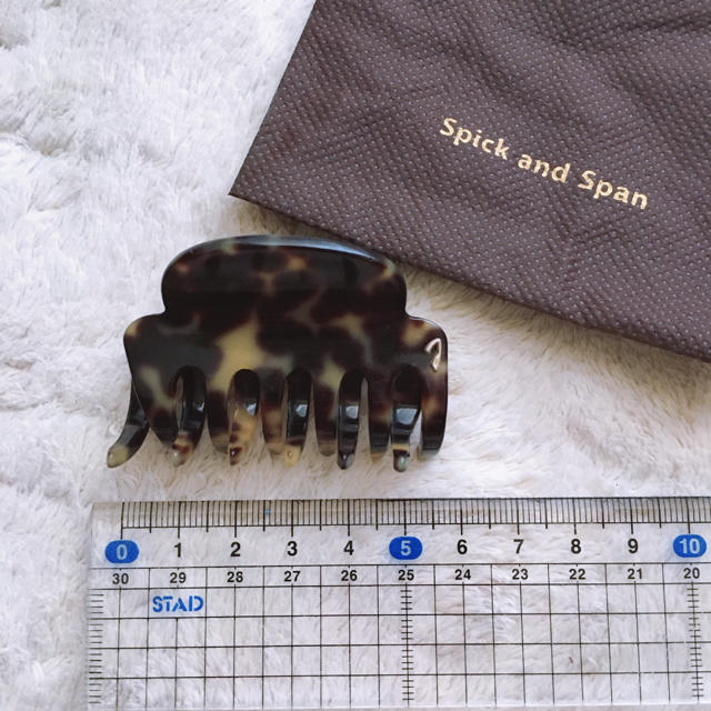 Spick & Span(スピックアンドスパン)のjaneke ヤネケ ヘアクリップ  べっ甲 レディースのヘアアクセサリー(バレッタ/ヘアクリップ)の商品写真