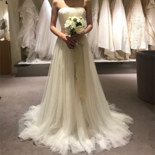 【期間限定値下げ】Verawang Delaneyレディース