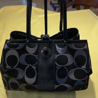 コーチ(COACH)のコーチ黒バッグ(ハンドバッグ)