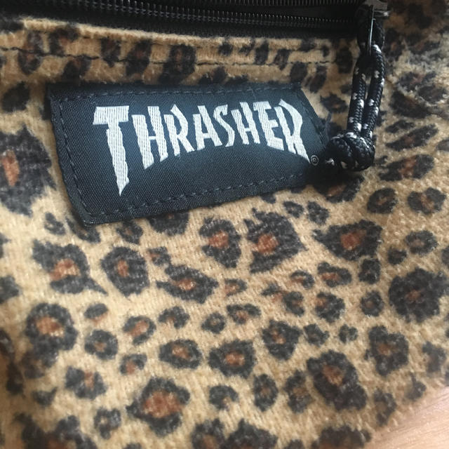 THRASHER(スラッシャー)のスラッシャーウエストポーチ レオパード 起毛 メンズのバッグ(ウエストポーチ)の商品写真