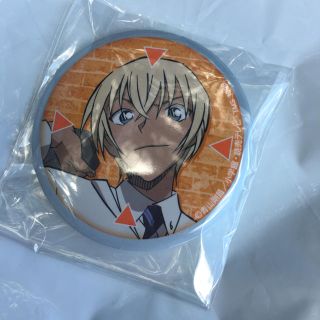 ショウガクカン(小学館)の安室透 缶バッジ コナン プラザ限定 非売品(バッジ/ピンバッジ)