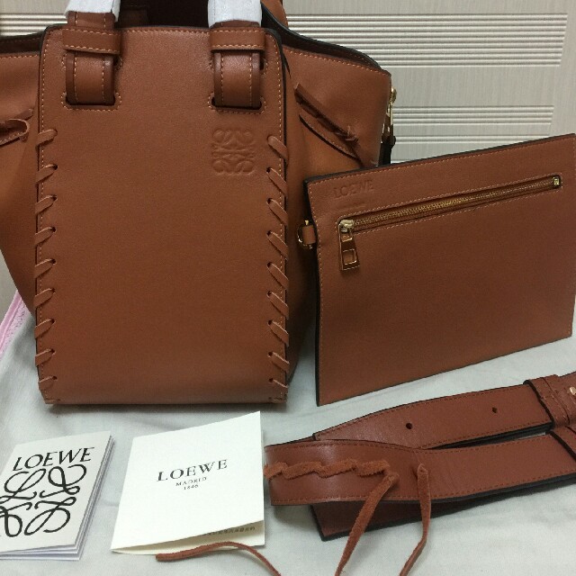 LOEWE　ロエベ　ハンモックバッグ