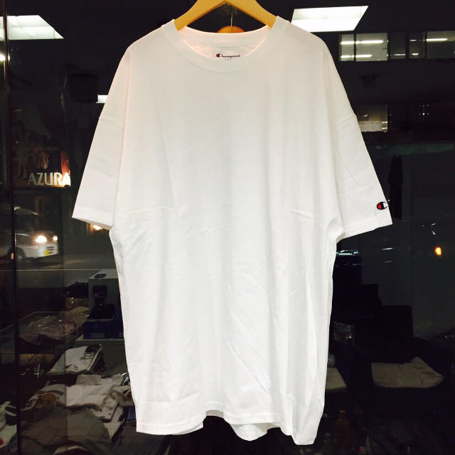 Champion(チャンピオン)のホワイト/2XL Champion チャンピオン ビックTシャツ 半袖 メンズ メンズのトップス(Tシャツ/カットソー(半袖/袖なし))の商品写真