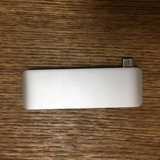MacBook Pro USB− C 用ハブ(PC周辺機器)