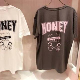 ハニーシナモン(Honey Cinnamon)のハニーシナモン♡くまTシャツ(Tシャツ(半袖/袖なし))