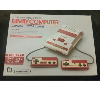 ファミリーコンピュータ(ファミリーコンピュータ)の新品未開封　ニンテンドー　ファミコンミニ(その他)