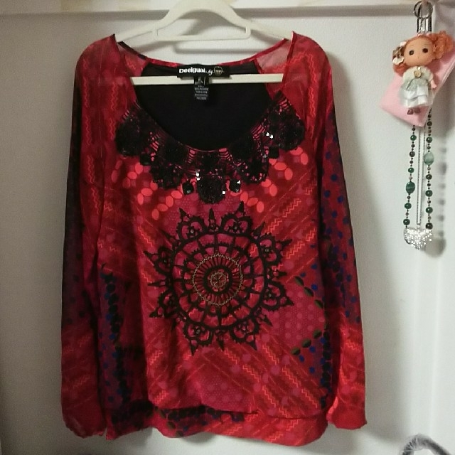 DESIGUAL(デシグアル)の★デシグアル★ﾋﾞｰｽﾞ、ｽﾊﾟﾝｺｰﾙ付きｶｯﾄｿｰ レディースのトップス(カットソー(長袖/七分))の商品写真